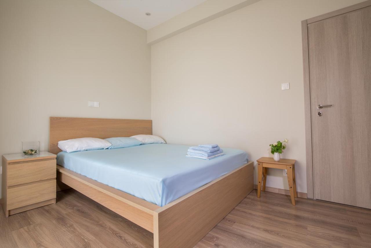 Cosy Apartment With Terrace Near Metro Station Athens Exterior photo