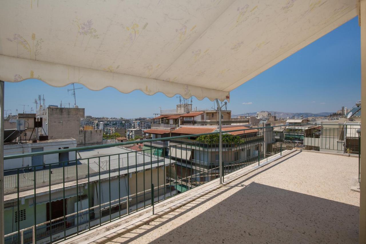 Cosy Apartment With Terrace Near Metro Station Athens Exterior photo